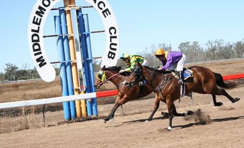 Middlemount-Race-Club-01-website.jpg